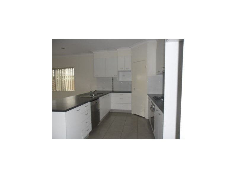 15 Warabi Crescent, North Lakes QLD 4509