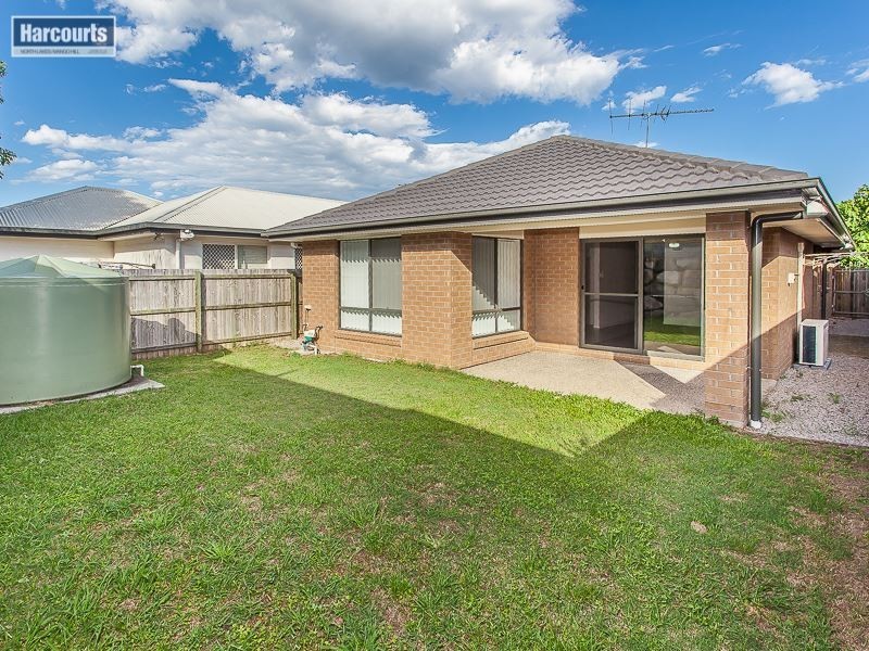 68 Mackintosh Drive, North Lakes QLD 4509