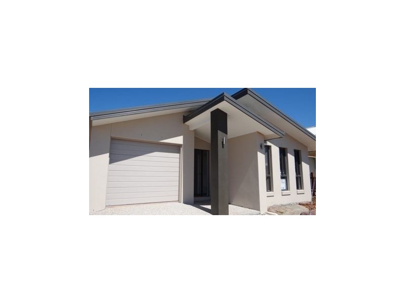 25 Tribeca Circuit, North Lakes QLD 4509