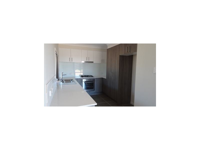 25 Tribeca Circuit, North Lakes QLD 4509