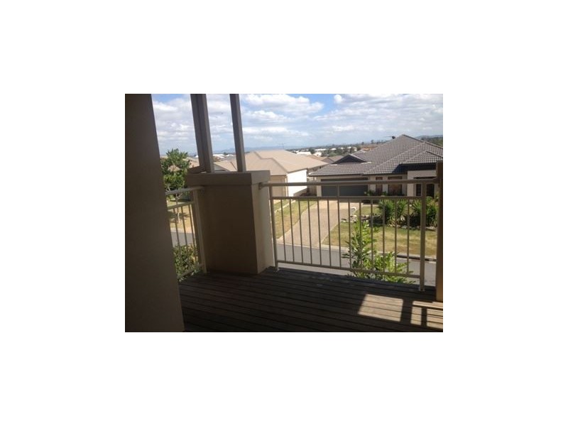 14 Glider Street, North Lakes QLD 4509