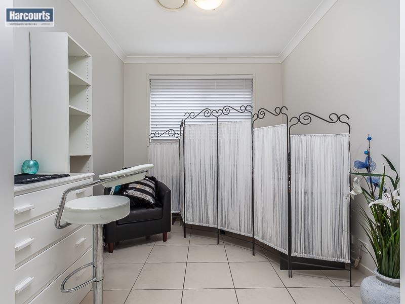 9 Millettia Close, North Lakes QLD 4509