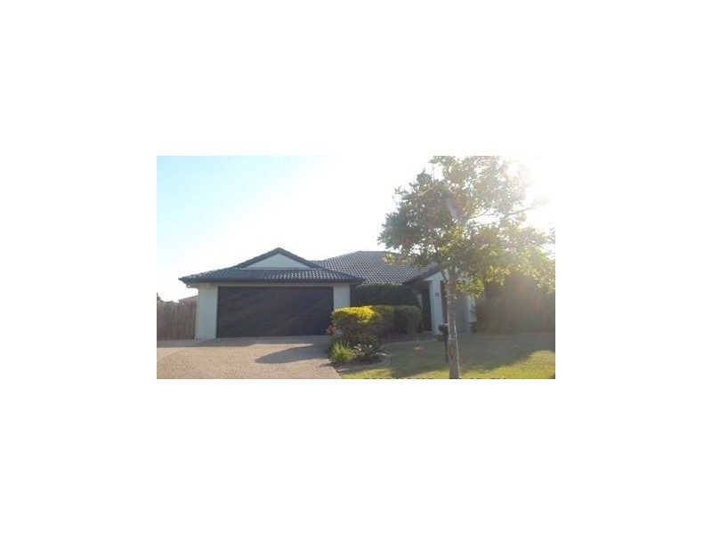 31 Whitfield Cresent, North Lakes QLD 4509