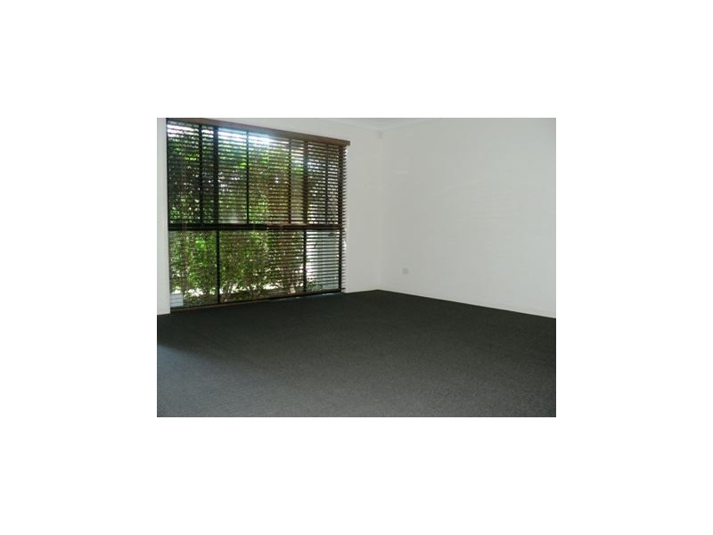 31 Whitfield Cresent, North Lakes QLD 4509