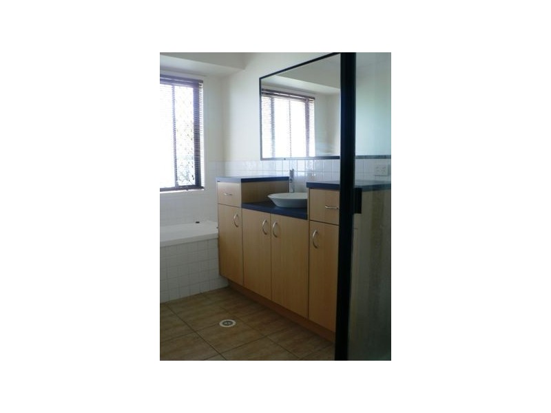 31 Whitfield Cresent, North Lakes QLD 4509