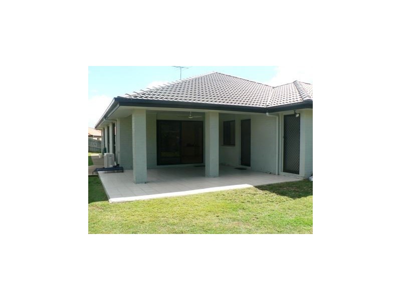 31 Whitfield Cresent, North Lakes QLD 4509