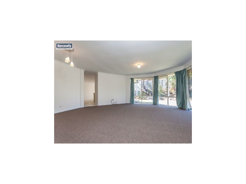 2 McNiven Court, North Lakes QLD 4509