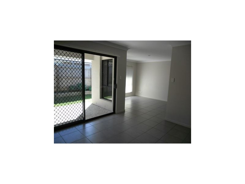 84 MacKintosh Drive, North Lakes QLD 4509