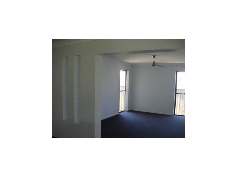 20 Wakeham Street, Kallangur QLD 4503