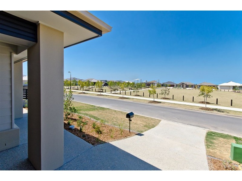 38 Cowen Terrace, North Lakes QLD 4509