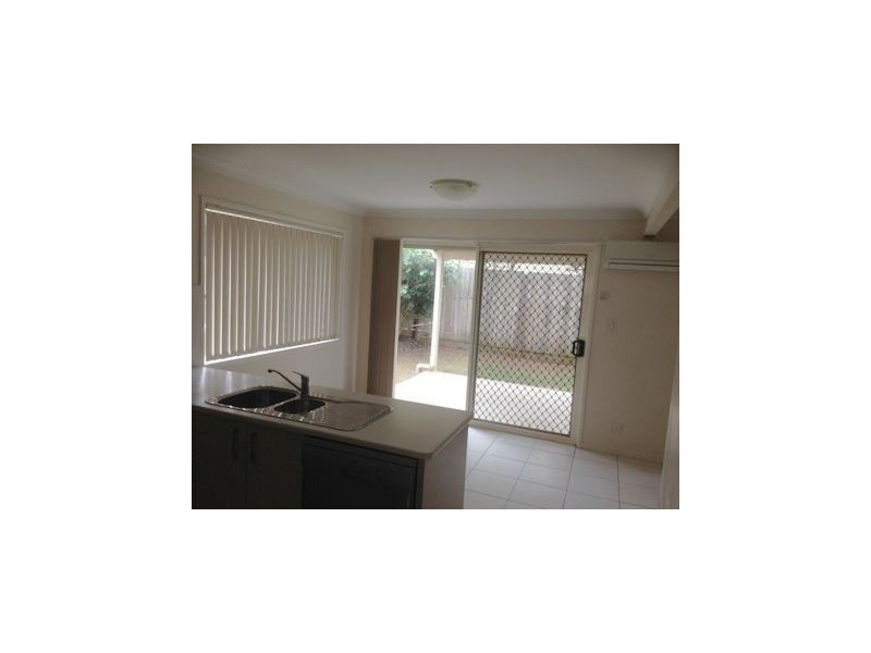 2/75 School Road, Kallangur QLD 4503