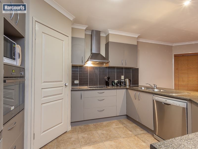 2 Cedar Street, North Lakes QLD 4509