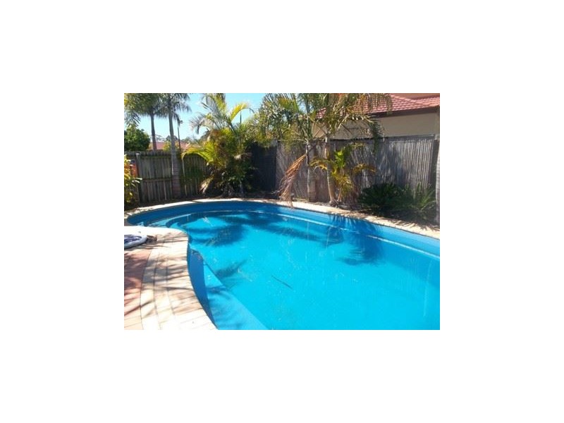 10 Heathcote Avenue, North Lakes QLD 4509