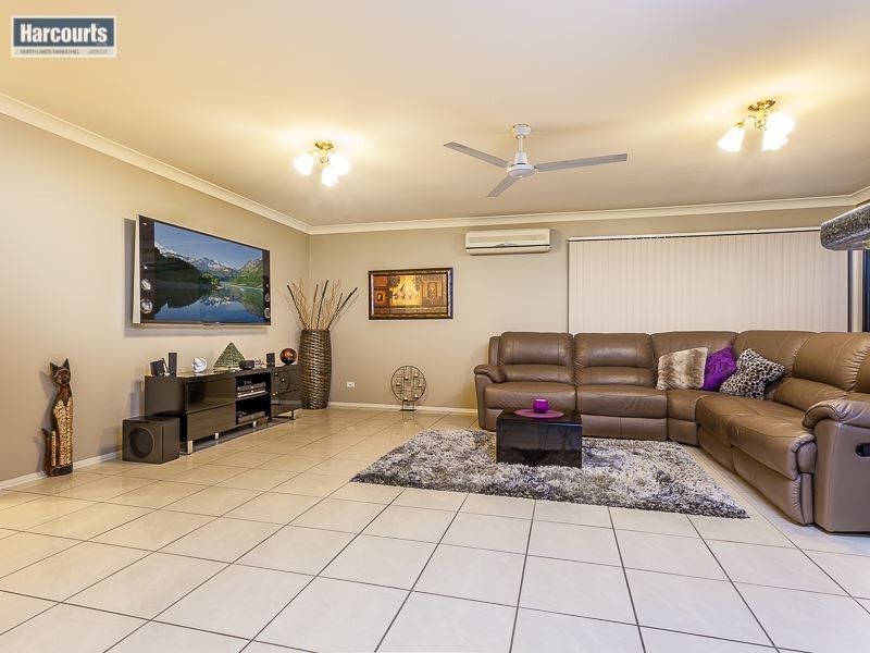 12 Crawford Street, North Lakes QLD 4509