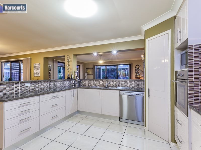 12 Crawford Street, North Lakes QLD 4509