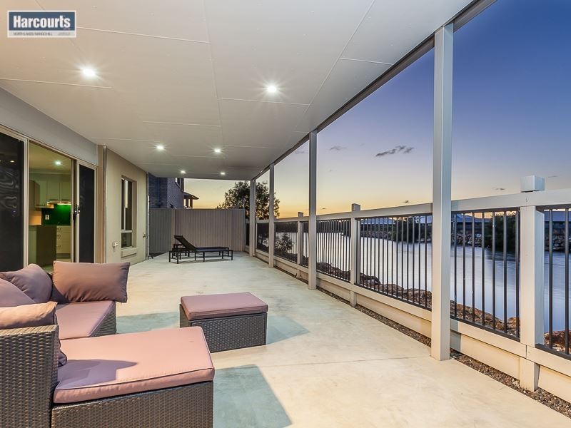 8 Coffey Court, Beachmere QLD 4510