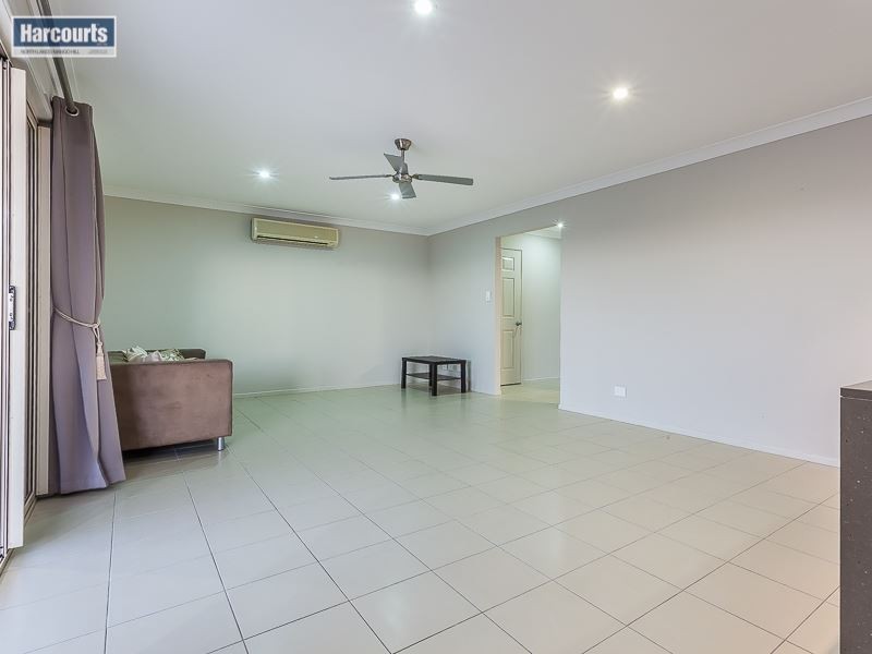 8 Coffey Court, Beachmere QLD 4510