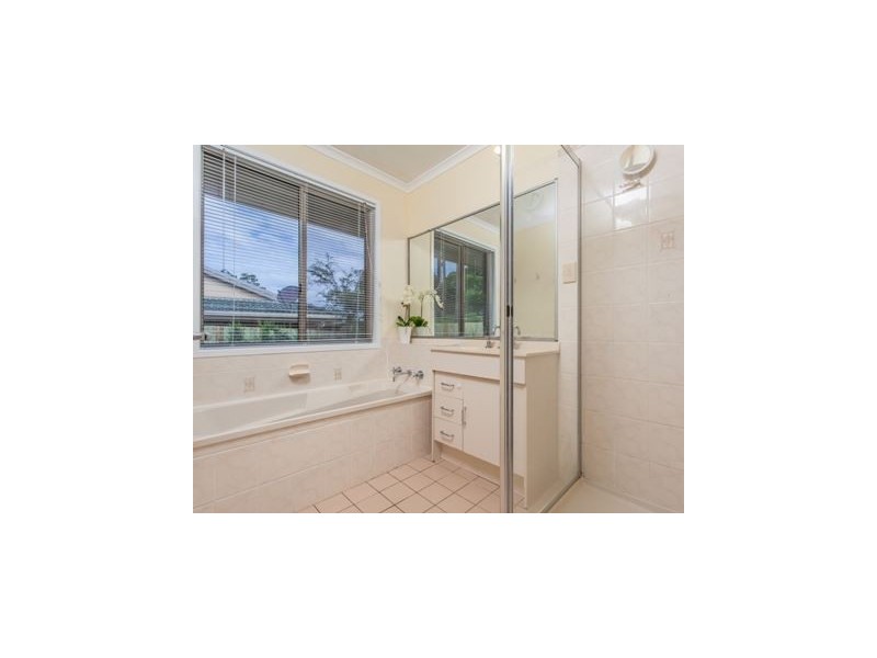 22 Cania Crescent, Petrie QLD 4502