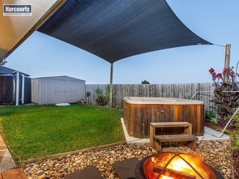 20 Rawlins Crescent, North Lakes QLD 4509