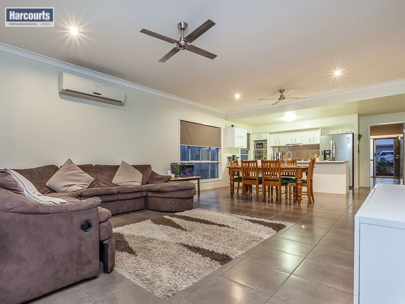 20 Rawlins Crescent, North Lakes QLD 4509