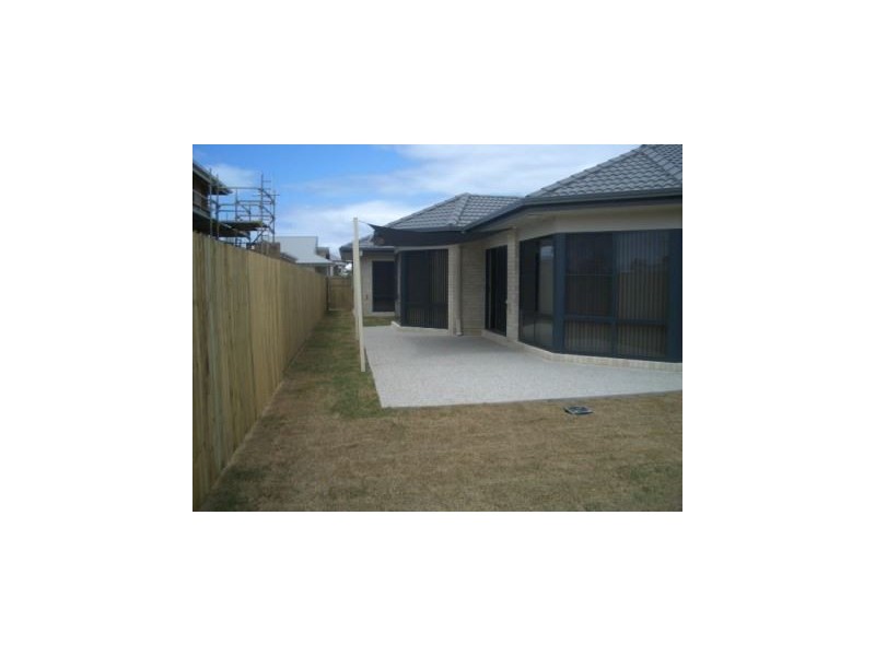 24 Possum Parade, North Lakes QLD 4509