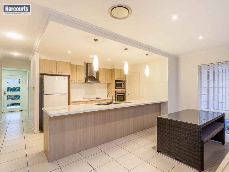 9 Holly Crescent, Griffin QLD 4503