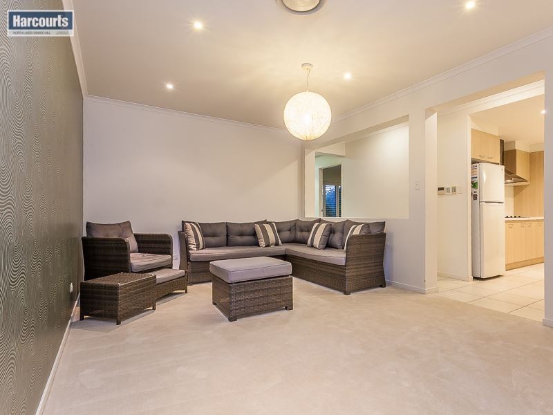 9 Holly Crescent, Griffin QLD 4503