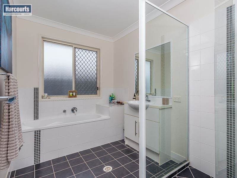 4 Montgomerie Parade, North Lakes QLD 4509