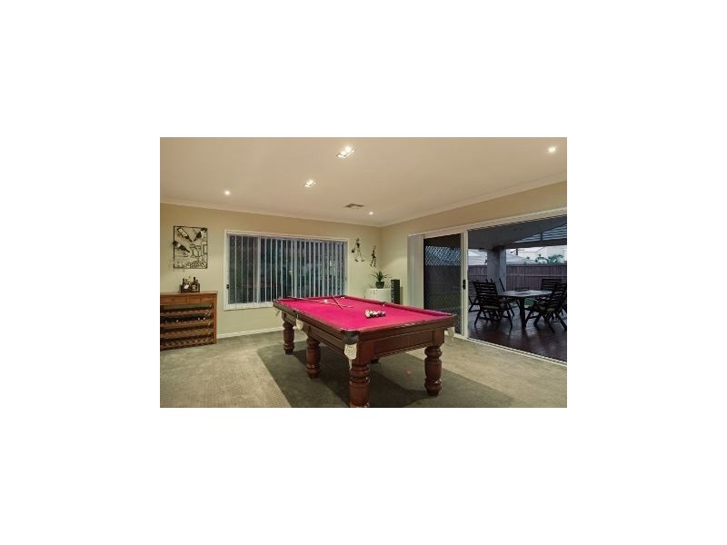 14 Nicklaus Parade, North Lakes QLD 4509