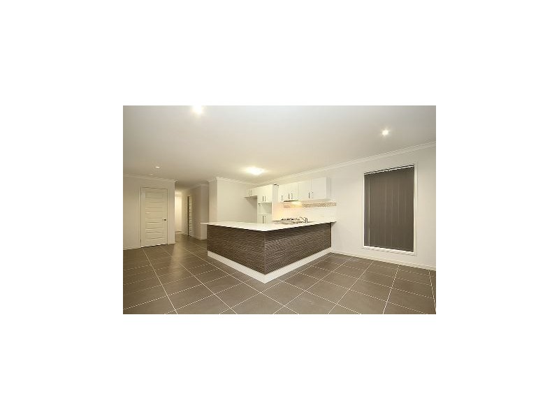 3 Native Close, Narangba QLD 4504