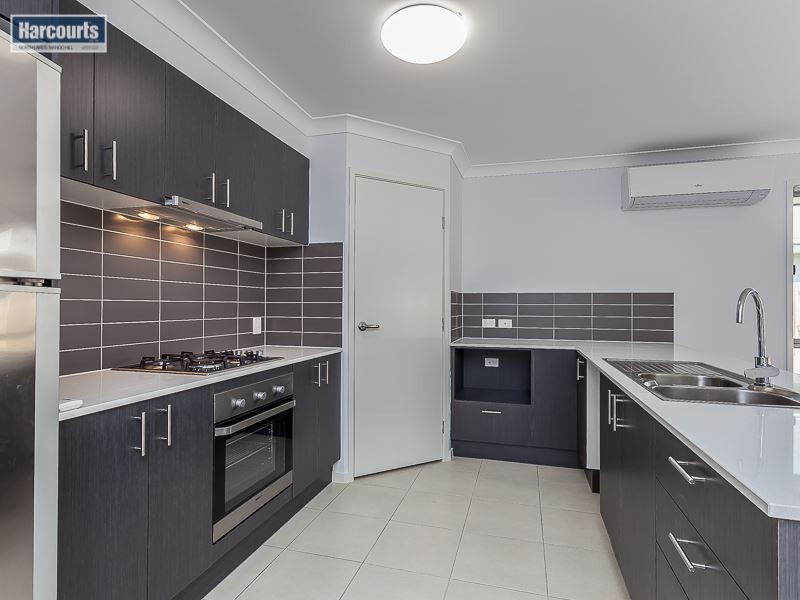 37 Dickson Street, North Lakes QLD 4509