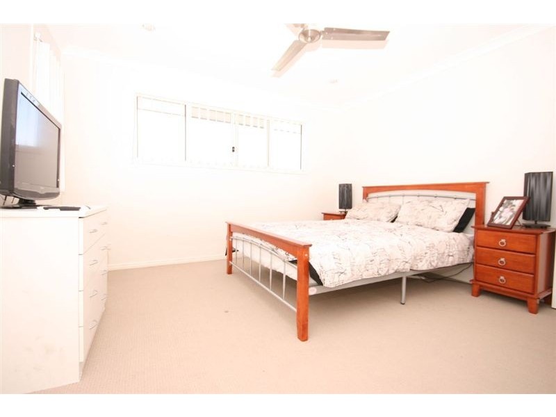 15 Echidna Parade, North Lakes QLD 4509