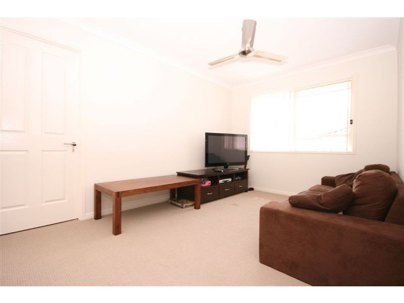 15 Echidna Parade, North Lakes QLD 4509