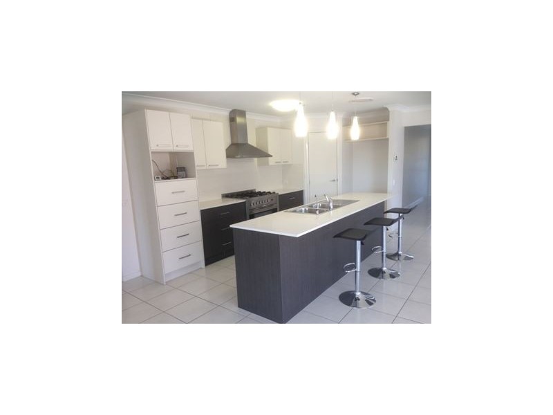 11 Corella Crescent, Warner QLD 4500