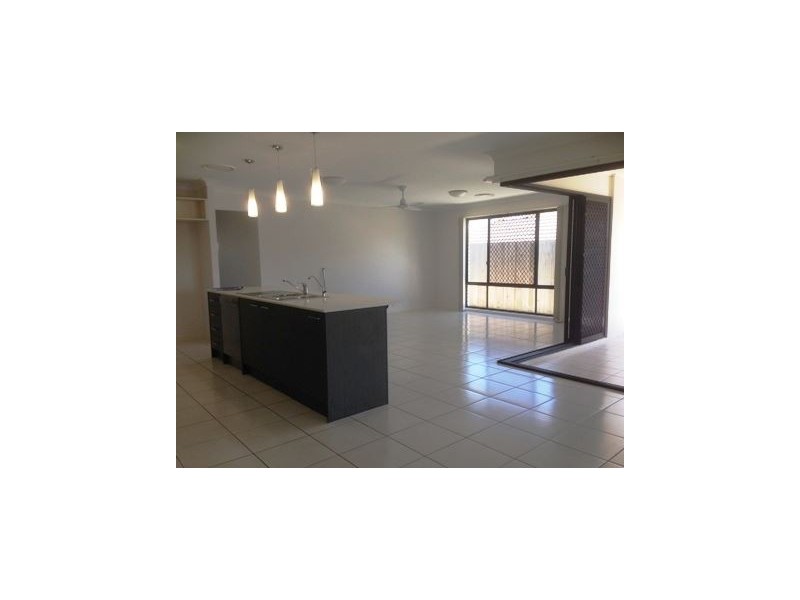 11 Corella Crescent, Warner QLD 4500