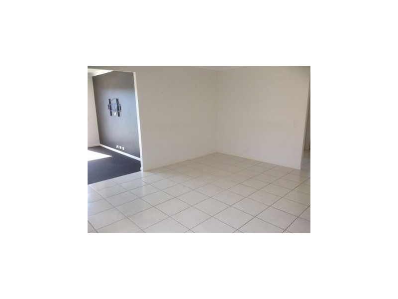 11 Corella Crescent, Warner QLD 4500