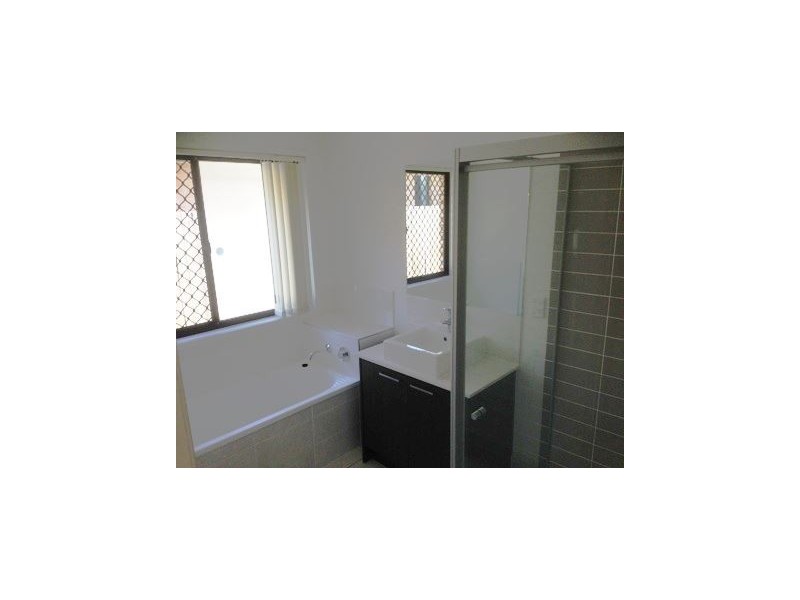 11 Corella Crescent, Warner QLD 4500