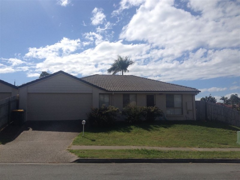 2/3 Whitlock Drive, Rothwell QLD 4022