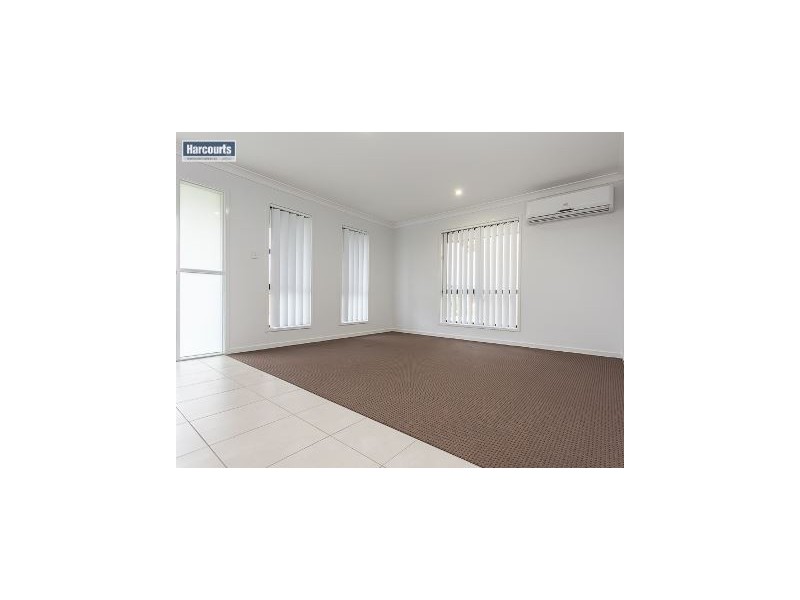 21 Honeyeater Crescent, Dakabin QLD 4503