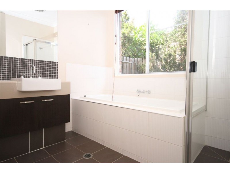 33 Midyim Street, North Lakes QLD 4509