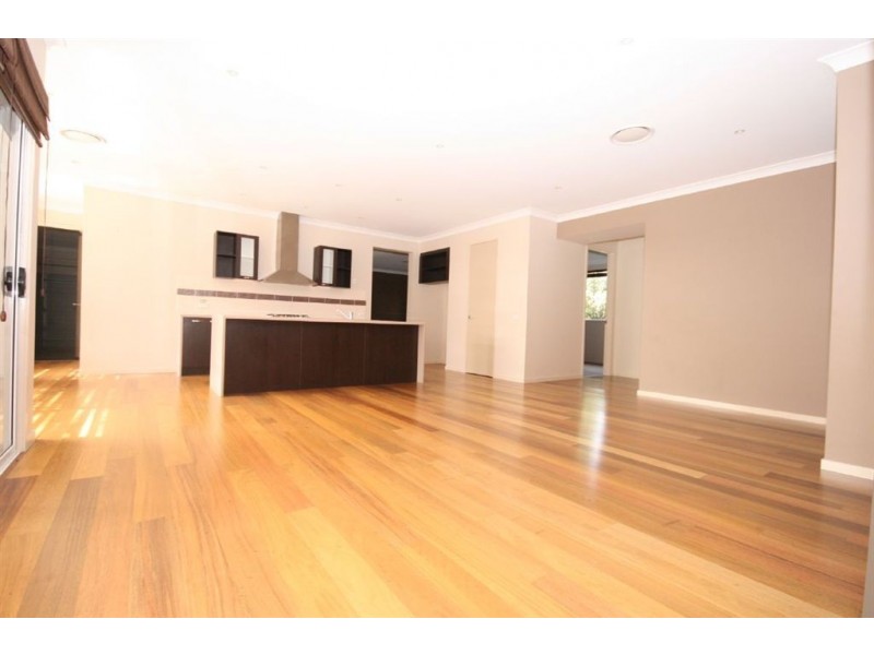 33 Midyim Street, North Lakes QLD 4509