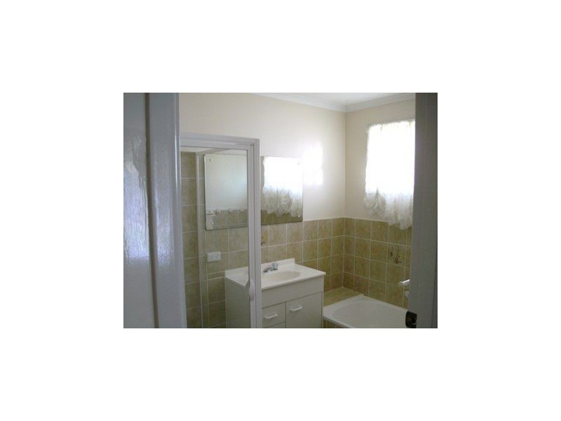 40 Wairoa Drive, Strathpine QLD 4500