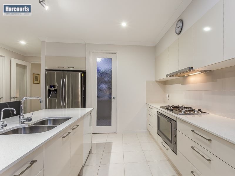 36 Topaz Drive, Mango Hill QLD 4509