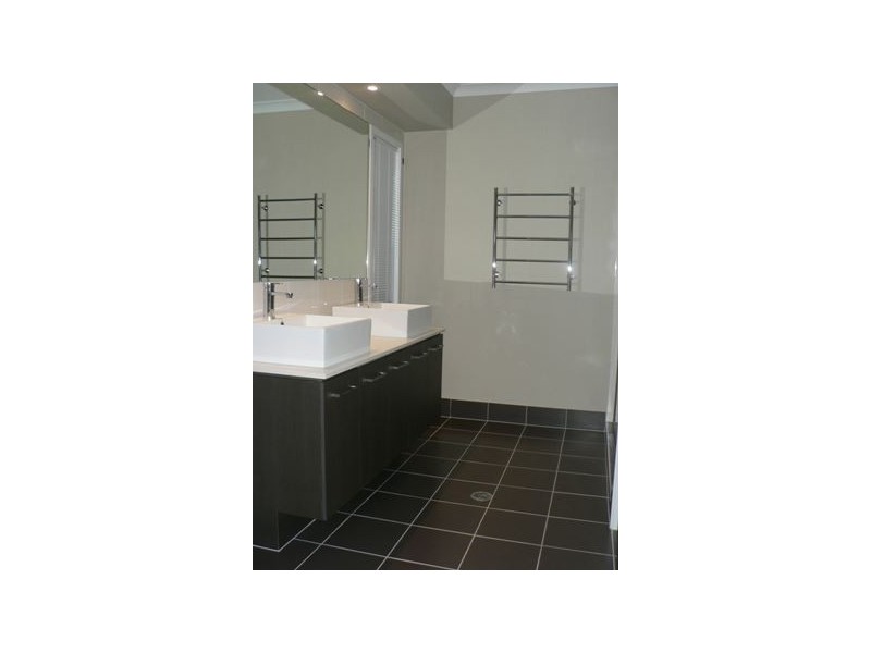 18 Bellenden, North Lakes QLD 4509