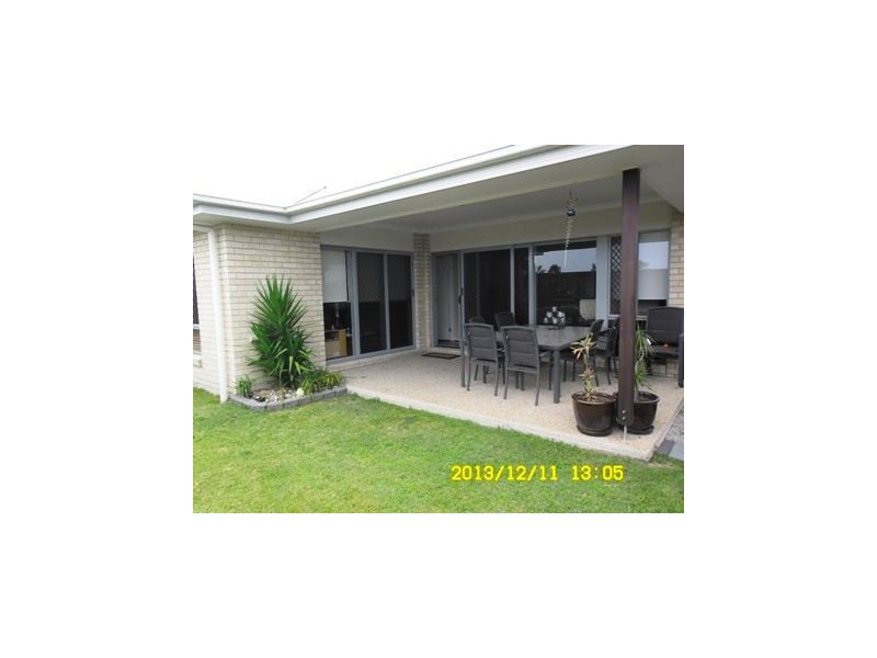 18 Bellenden, North Lakes QLD 4509