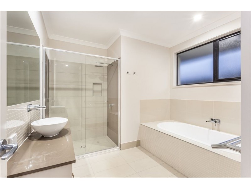 10 Birkdale Circuit, North Lakes QLD 4509