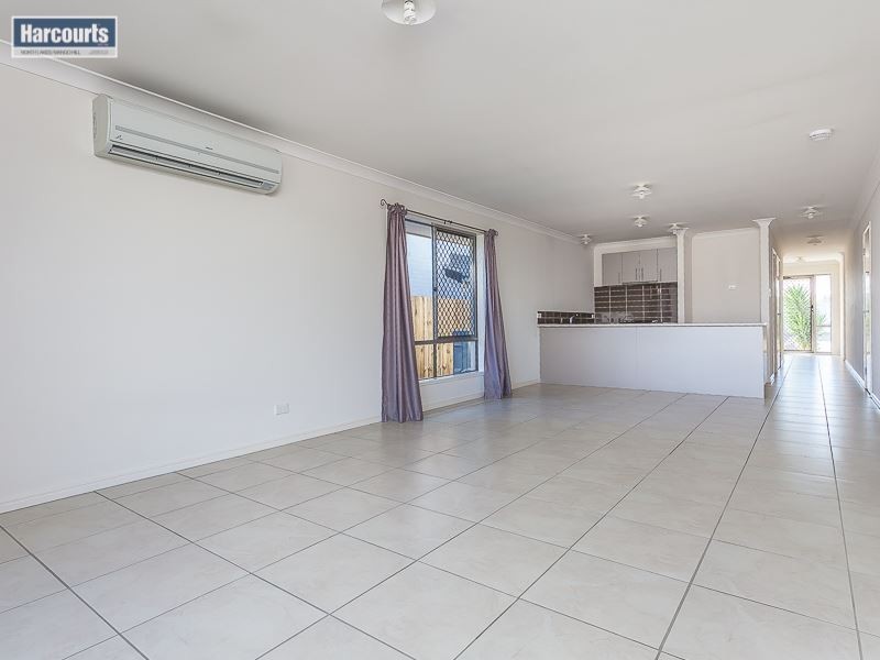 25 Troon Street, North Lakes QLD 4509