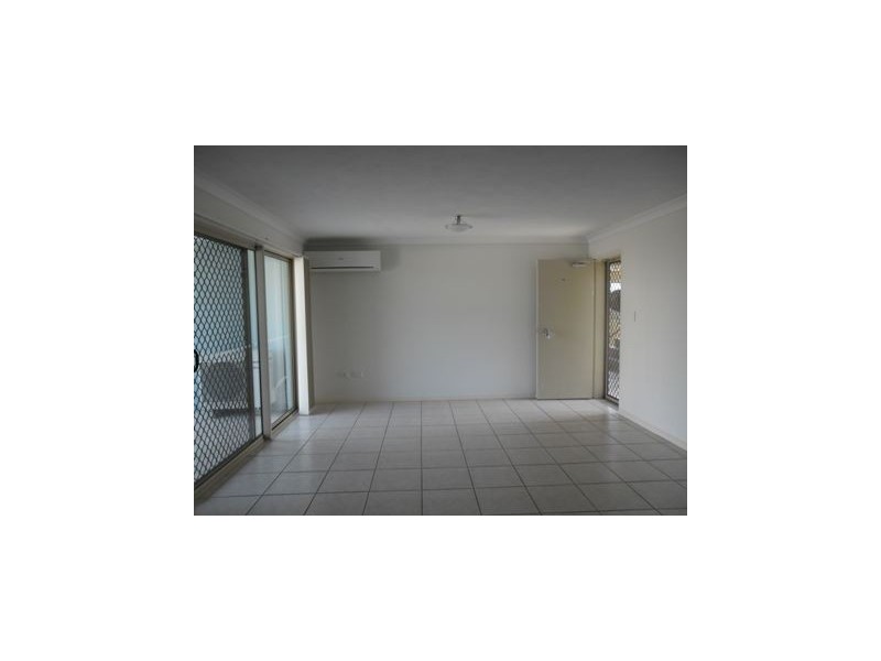 11/2-4 Irene Street, Redcliffe QLD 4020