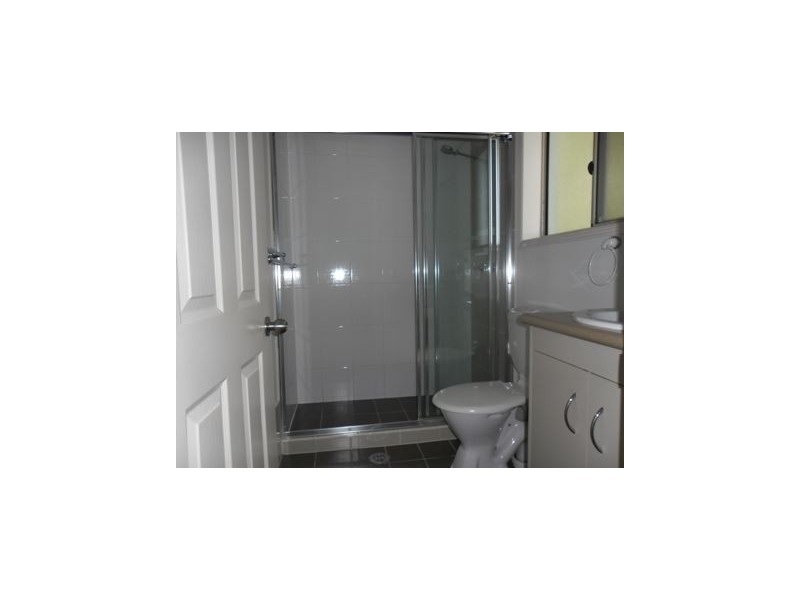 11/2-4 Irene Street, Redcliffe QLD 4020