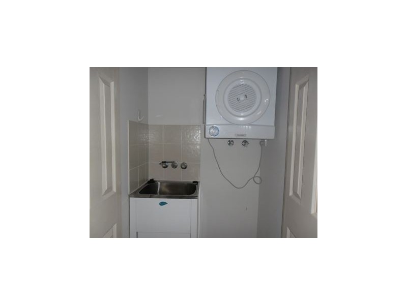 11/2-4 Irene Street, Redcliffe QLD 4020